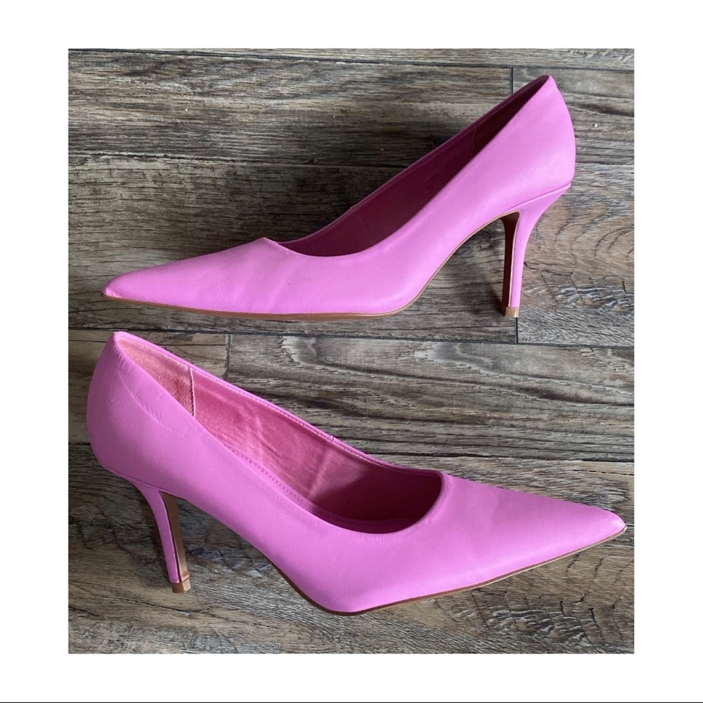 ASOS DESIGN mid heeled pumps